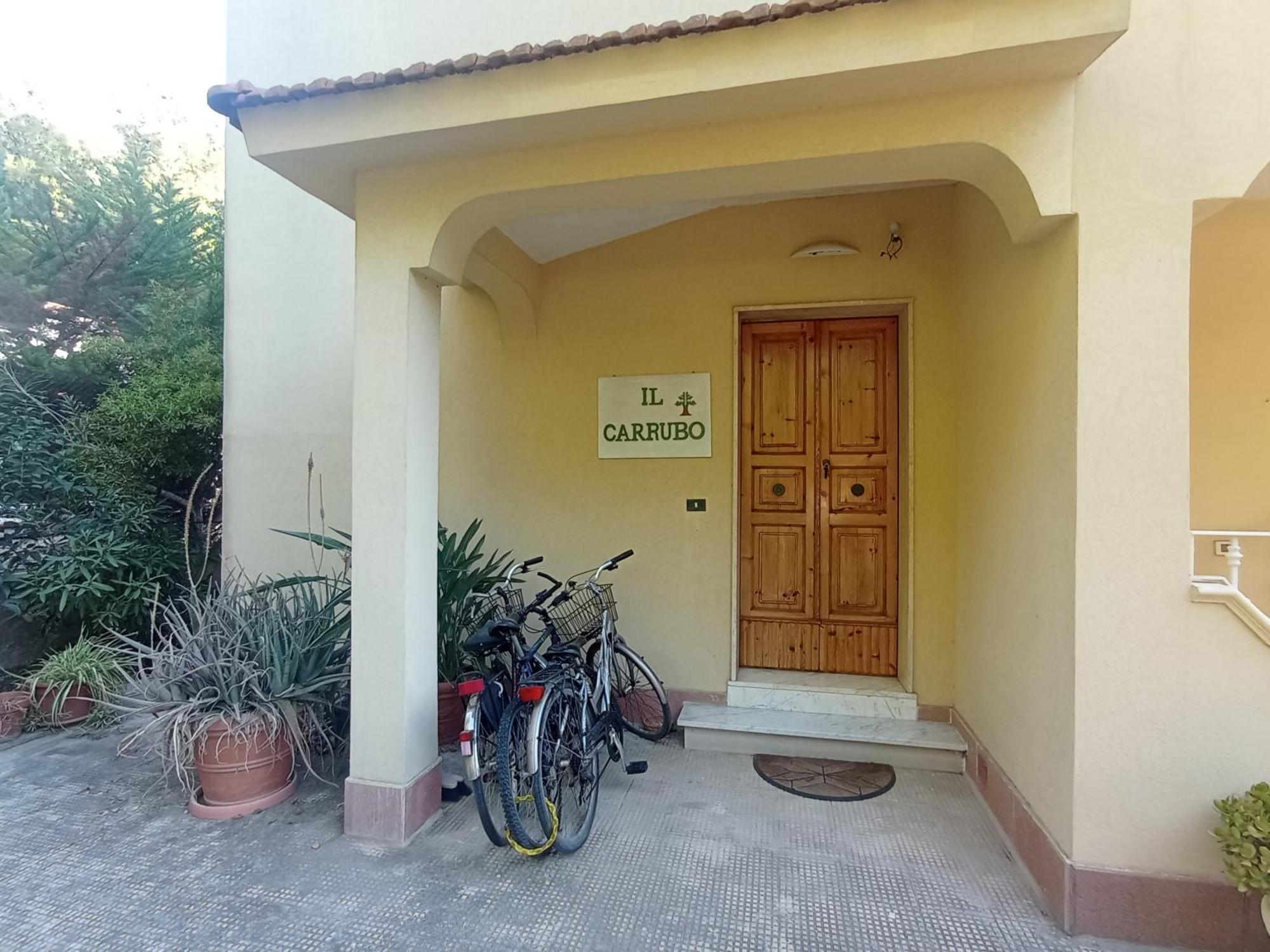 Casa Vacanze Il Carrubo Leporano Exterior photo